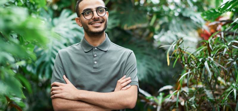 How To Style Your Polo Shirt To Look Effortlessly Elegant